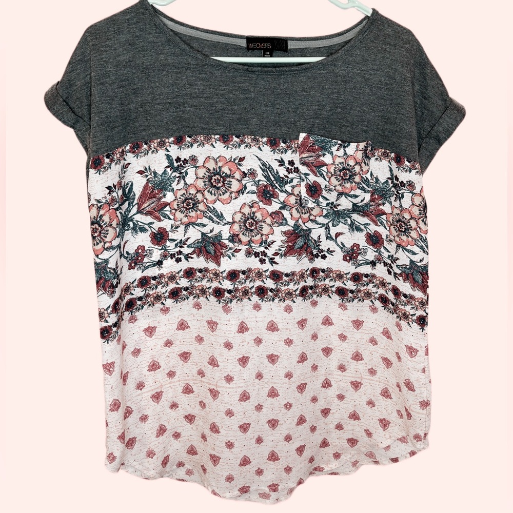 Short sleeve, flowy summer blouse